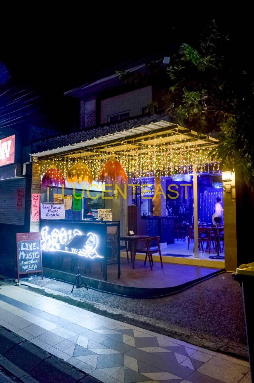 Disewakan kembali ruang usaha resto and Bar di kuta dekat ke legian dan pantai kuta.