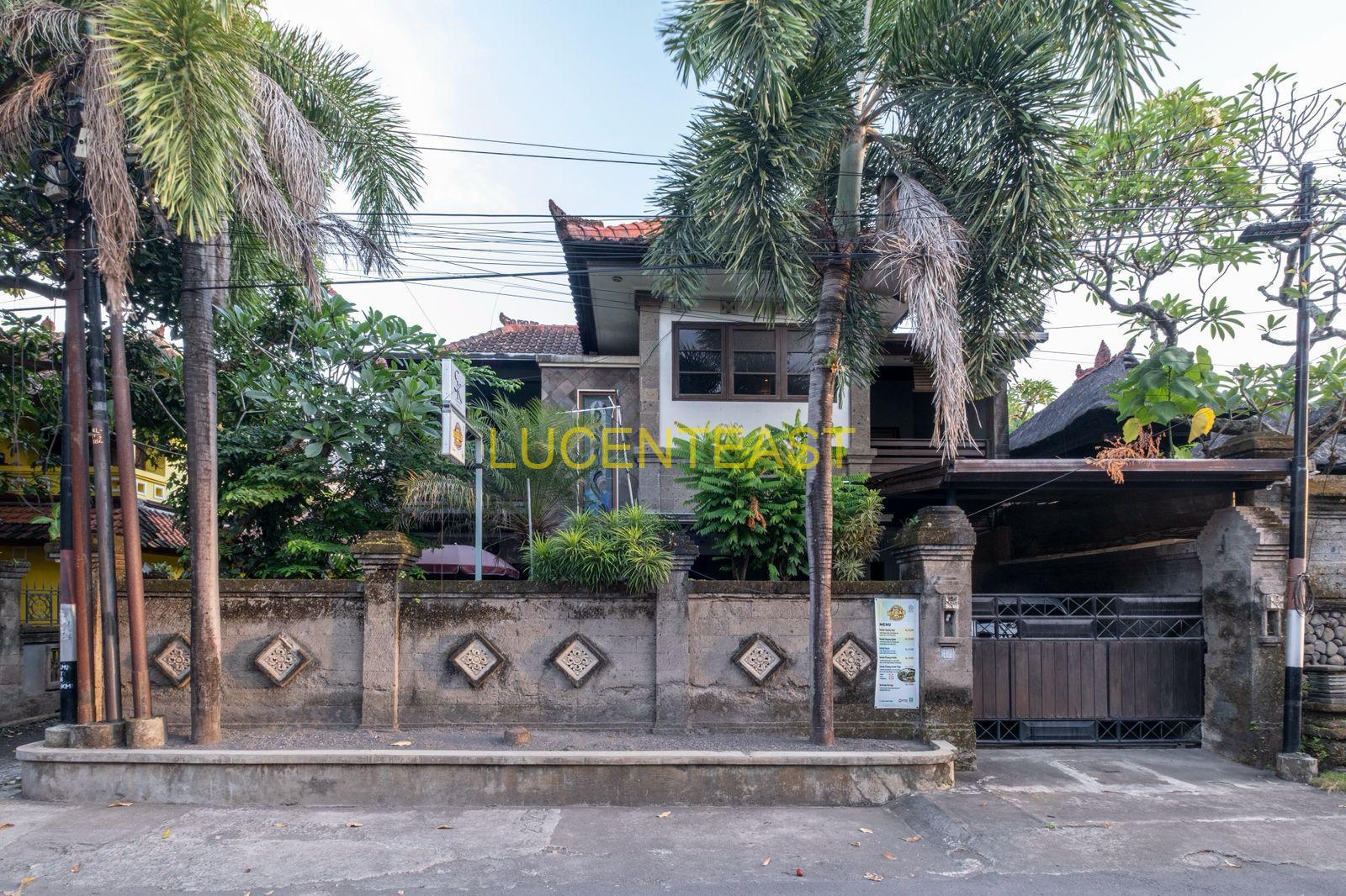 JUAL RUMAH MEWAH RENON