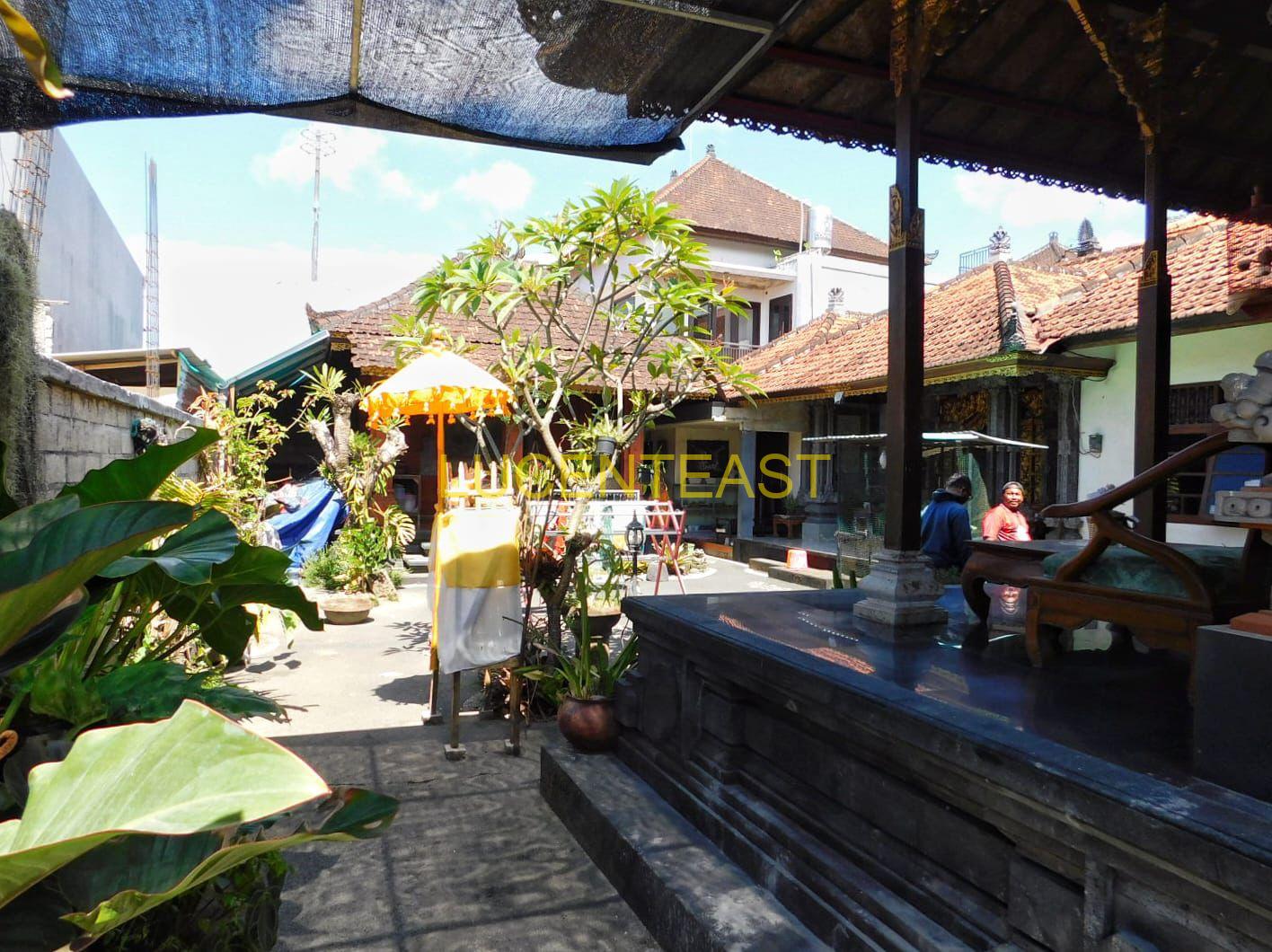 JUAL RUMAH STYLE BALI RENON