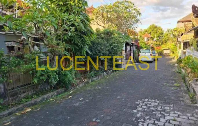 DIJUAL RUMAH MUDUTAKI GATSU BARAT