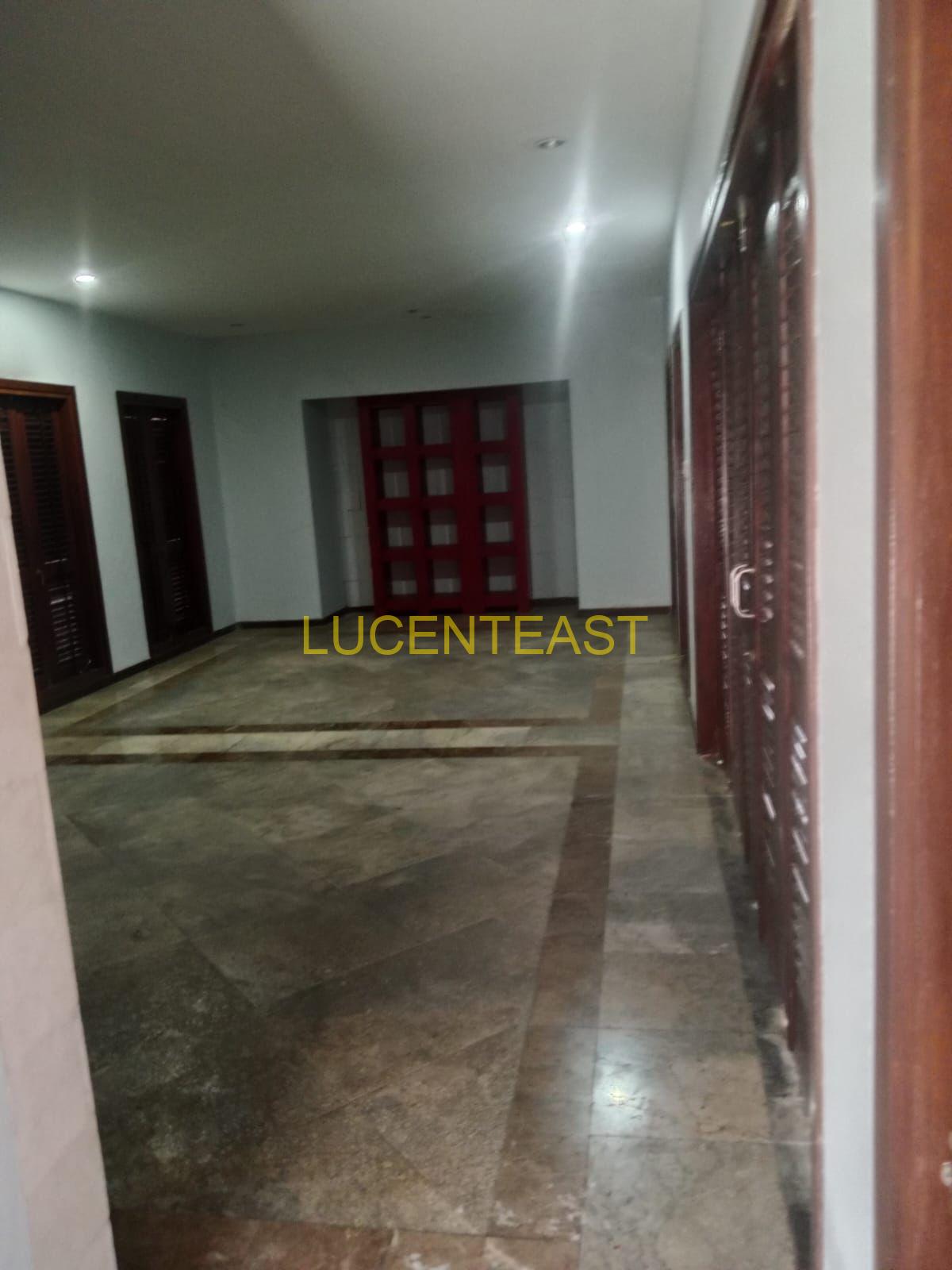 JUAL VILLA JALAN UTAMA SEDAP MALEM