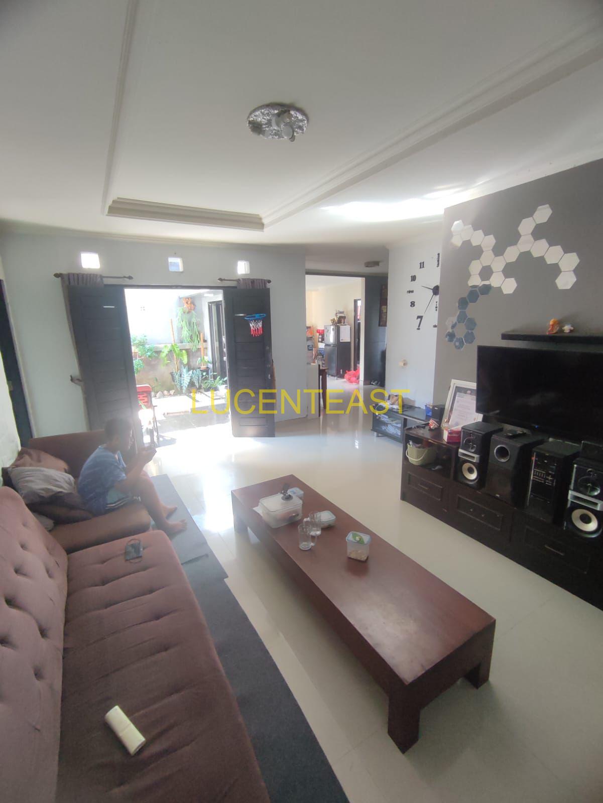 JUAL RUMAH CEKOMARIA