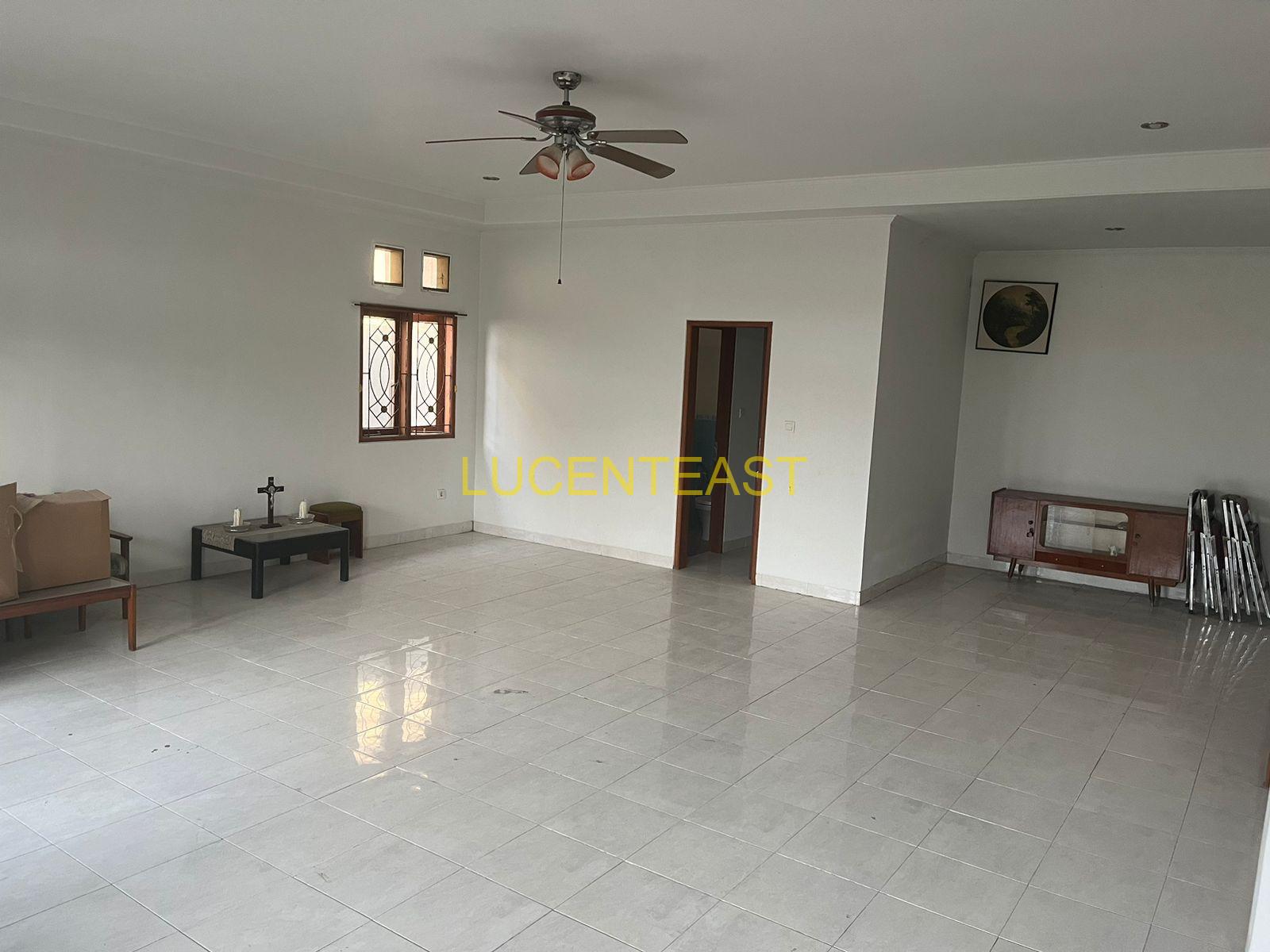 JUAL RUMAH NYAMAN TK.BADUNG