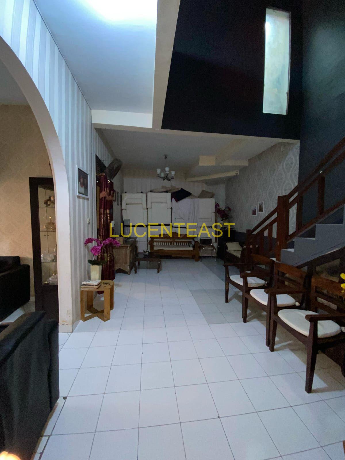 JUAL RUMAH PUSAT KOTA PALAPA
