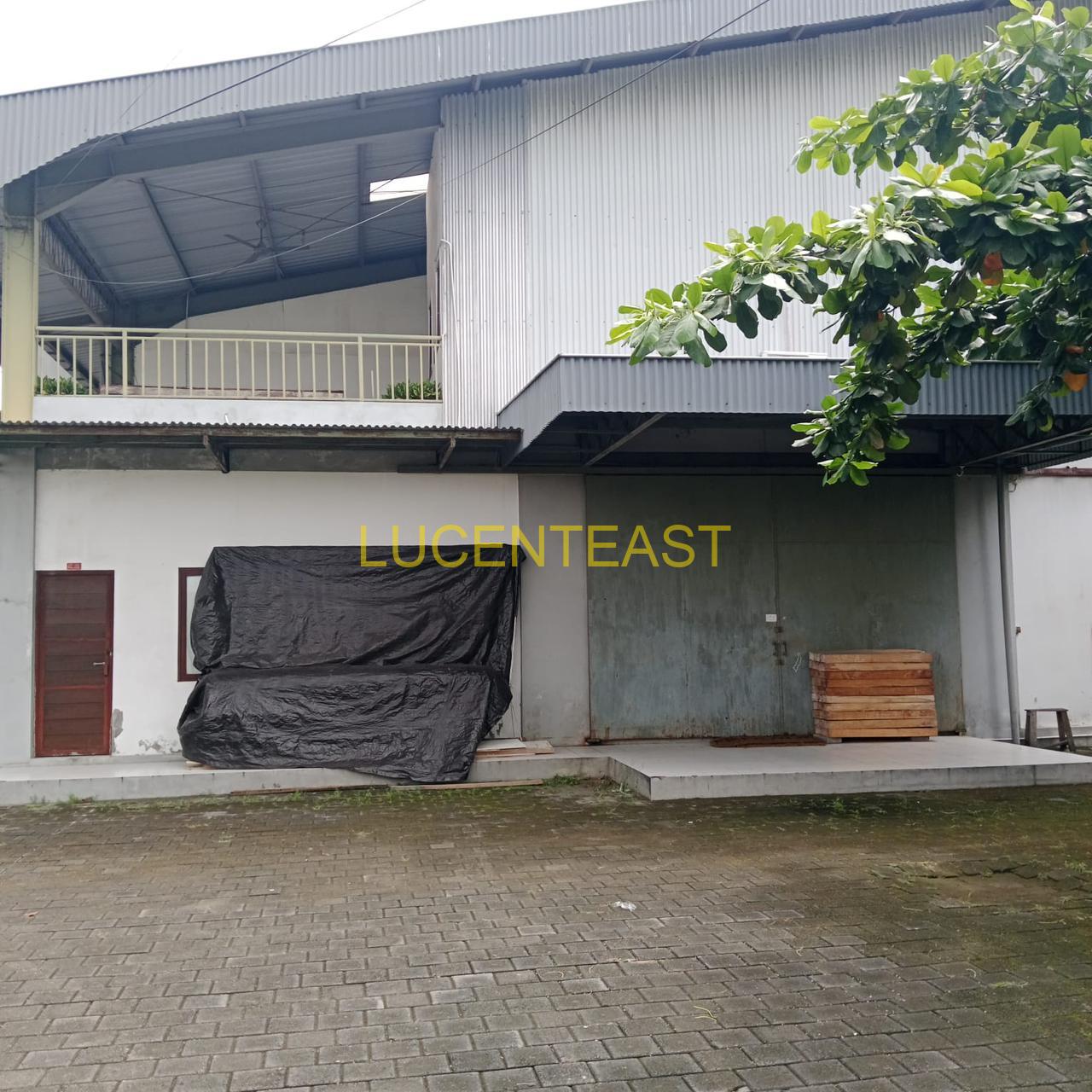 JUAL TANAH BONUS BANGUNAN PERERENAN