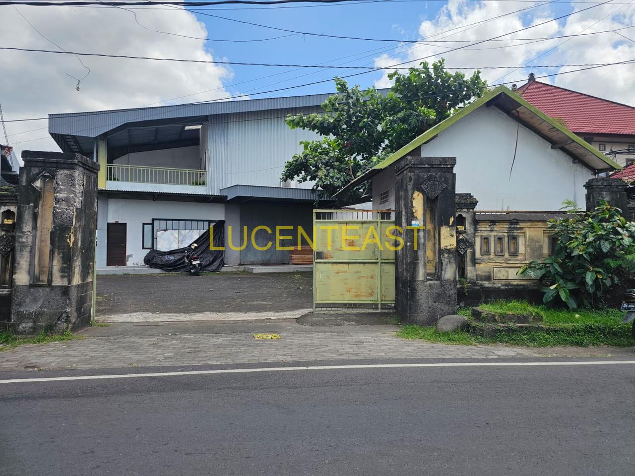 JUAL TANAH BONUS BANGUNAN PERERENAN