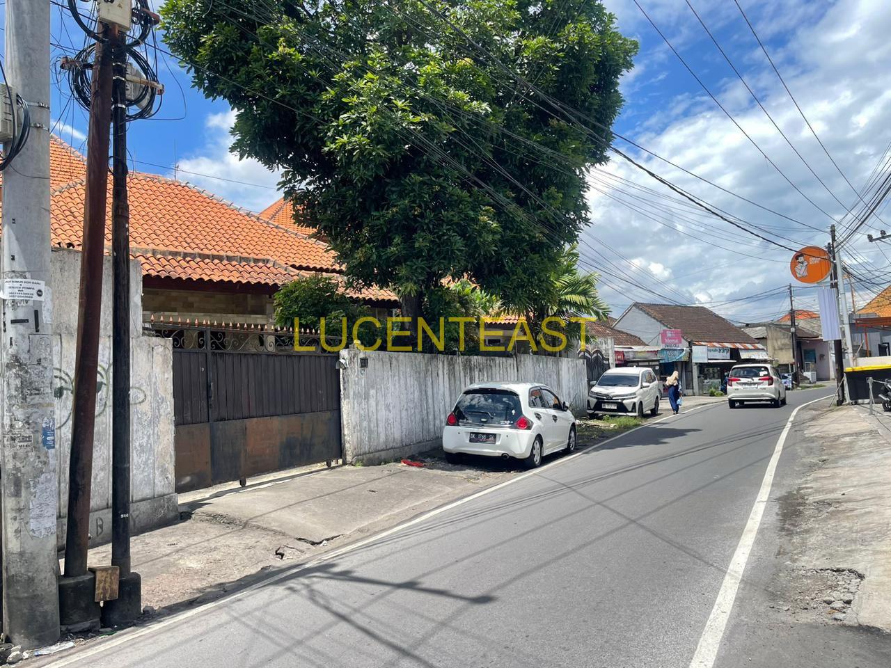 JUAL RUMAH NYAMAN SESETAN