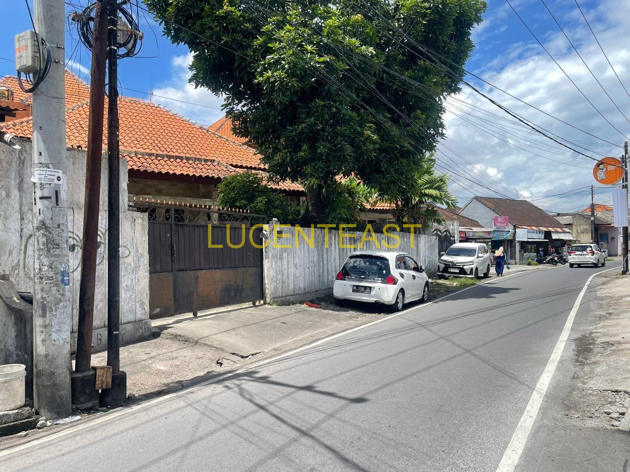 JUAL RUMAH NYAMAN SESETAN