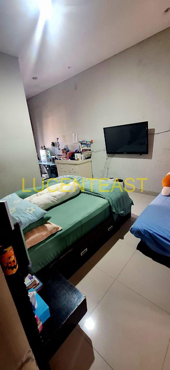 DIJUAL RUMAH LOKASI PREMIUM RENON