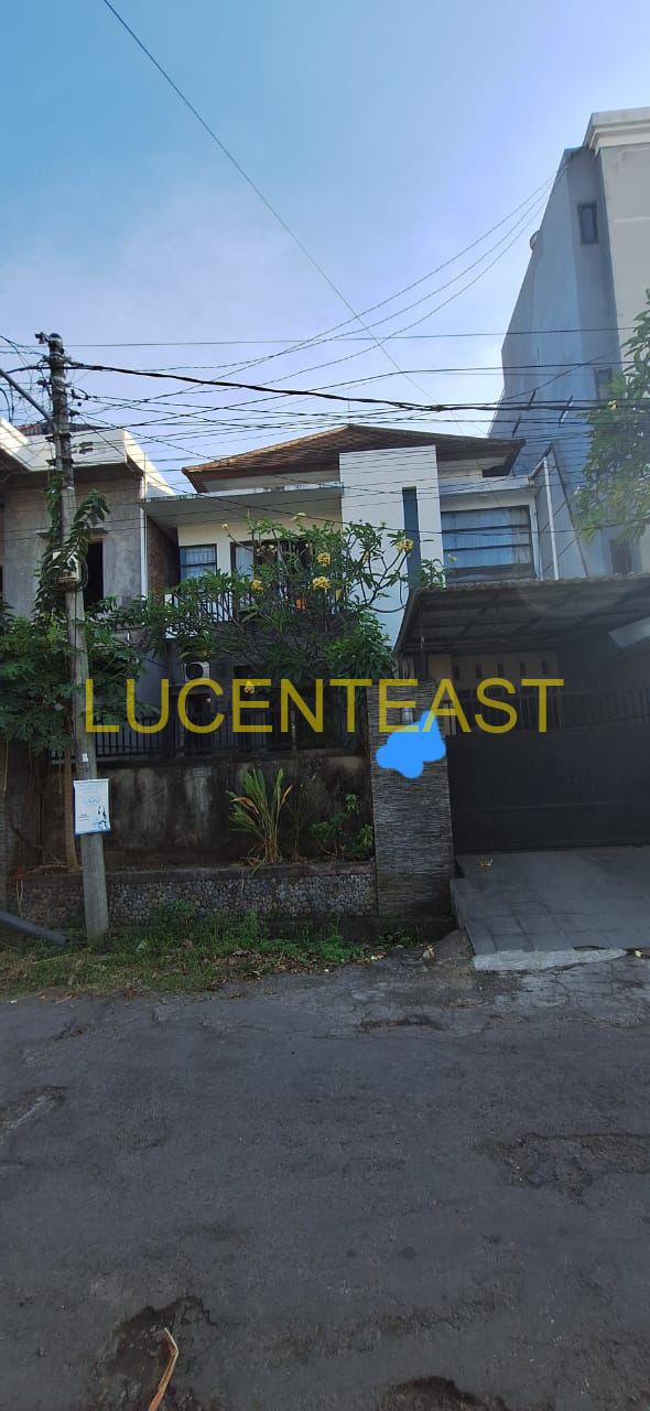 DIJUAL RUMAH LOKASI PREMIUM RENON