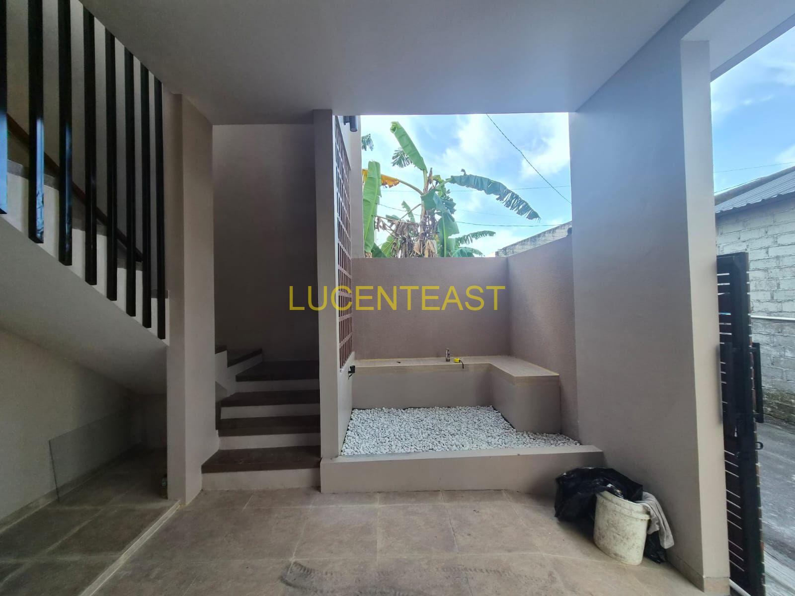 JUAL RUMAH KOST SEDAP MALEM