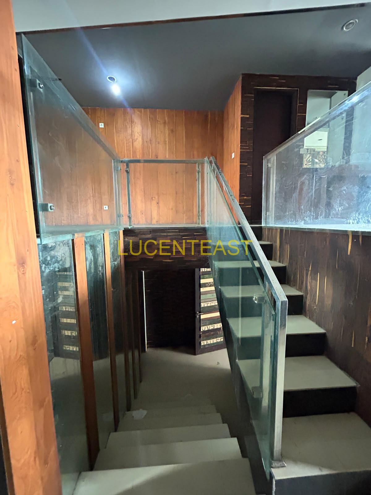 JUAL RUMAH JANTUNG KOTA RENON