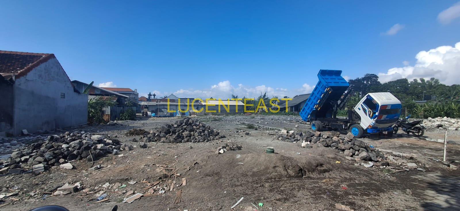 DIJUAL TANAH DI PERUMAHAN KESIMAN