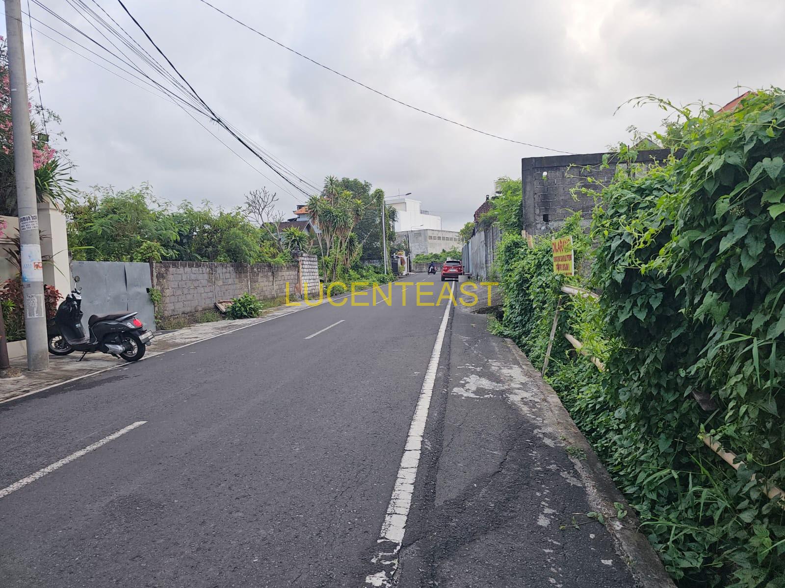 DIJUAL TANAH DI JALAN UTAMA KEROBOKAN