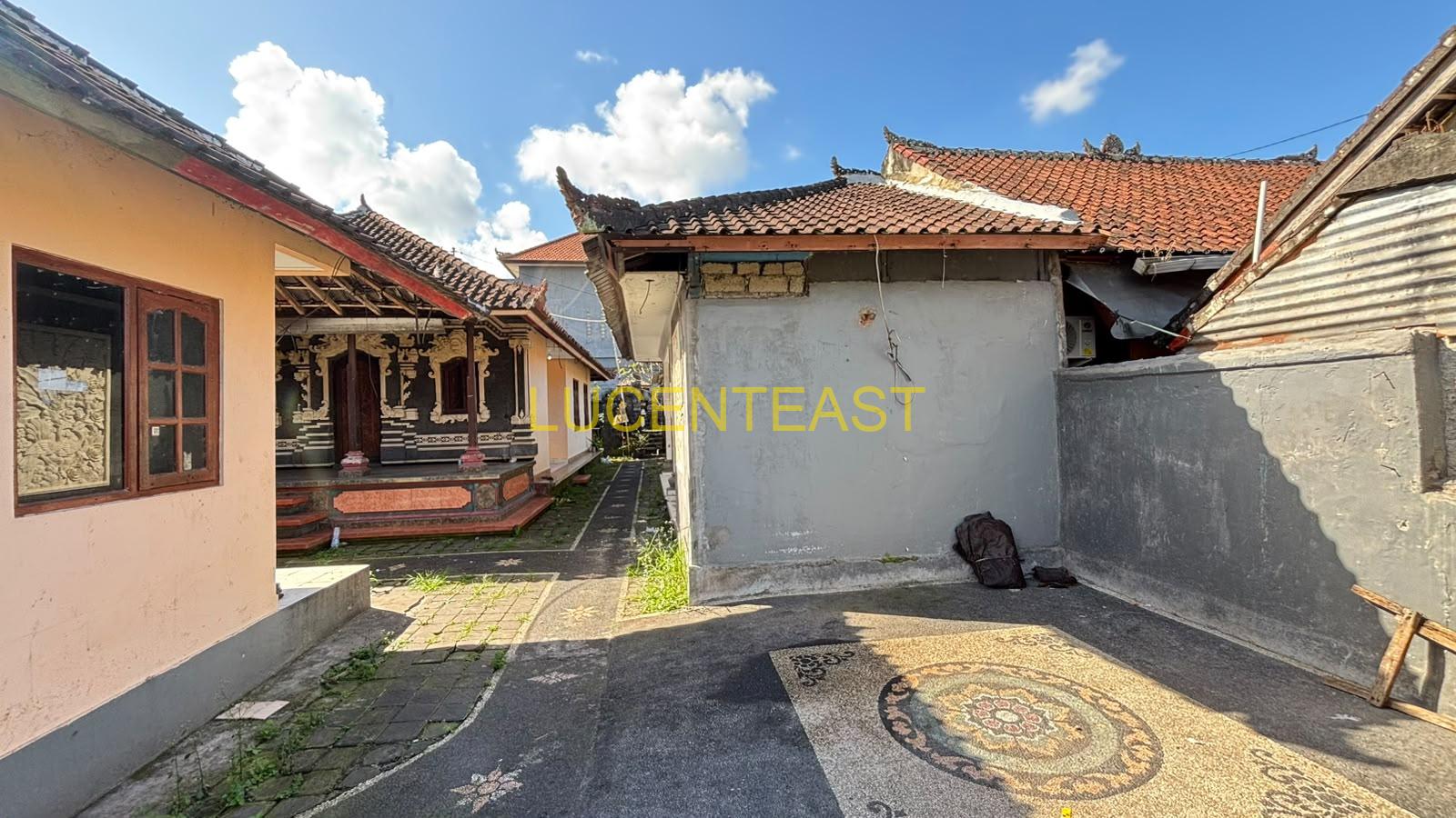 DIJUAL RUMAH STYLE BALI LOKASI ABIANBASE