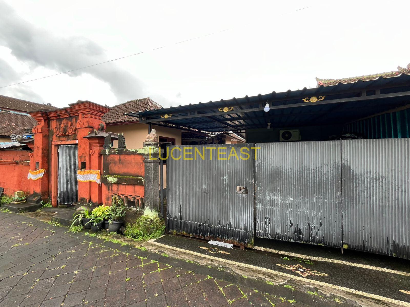 DIJUAL RUMAH STYLE BALI LOKASI ABIANBASE