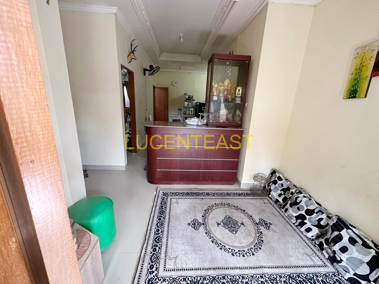DIJUAL RUMAH LOKASI STRATEGIS BUANA RAYA