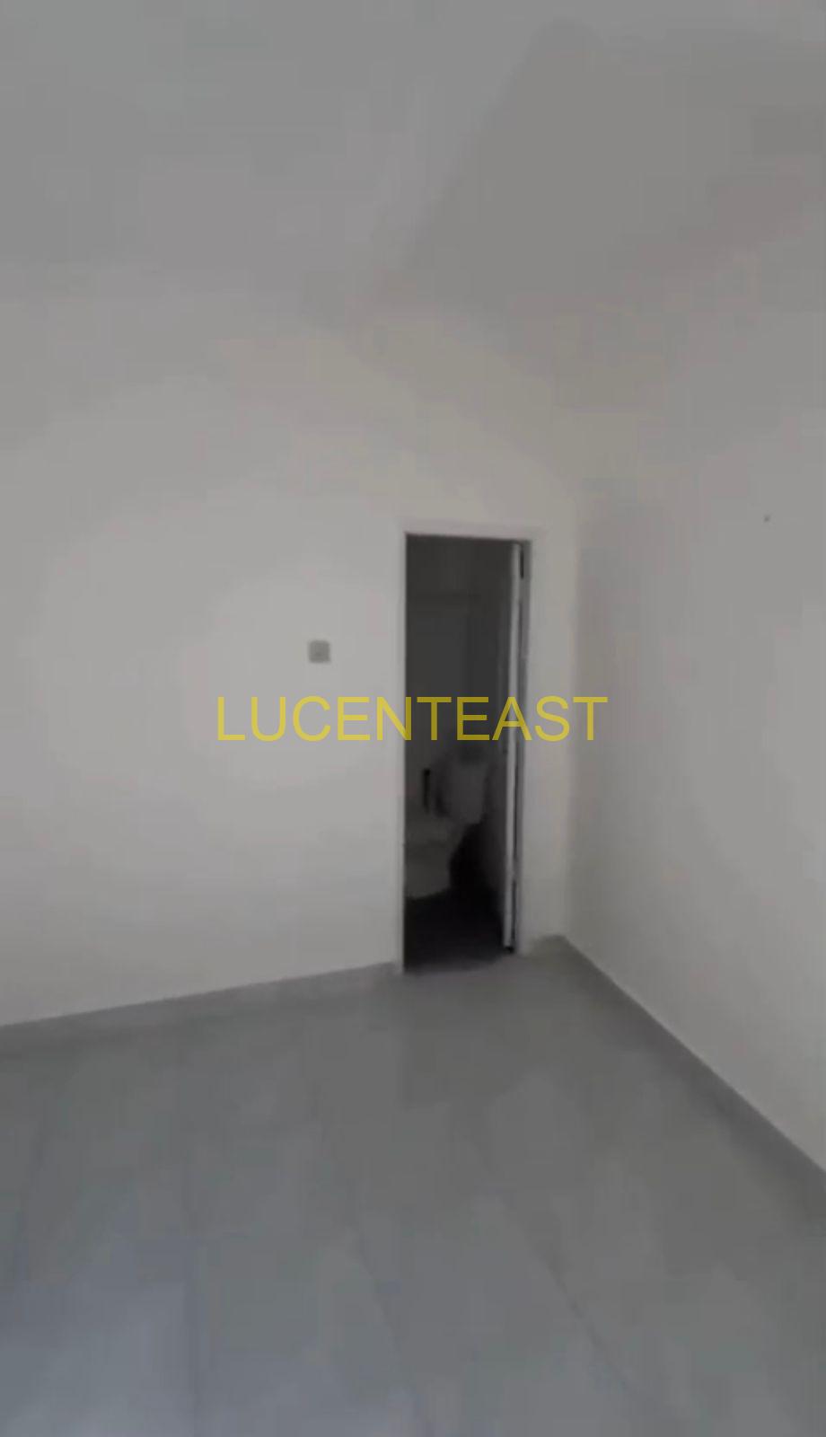 JUAL RUMAH LOKASI PRIME RENON