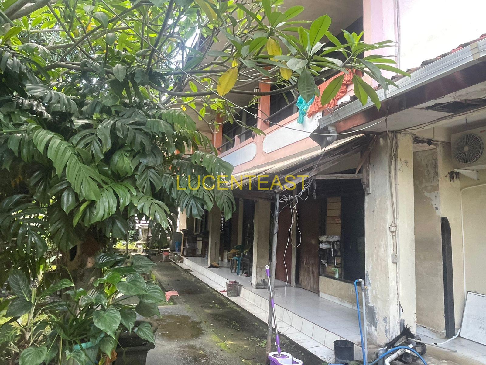 DIJUAL TANAH BONUS RUMAH STYLE BALI KESIMAN