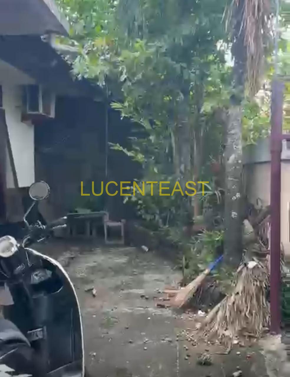 JUAL RUMAH LOKASI STRATEGIS HAYAM WURUK
