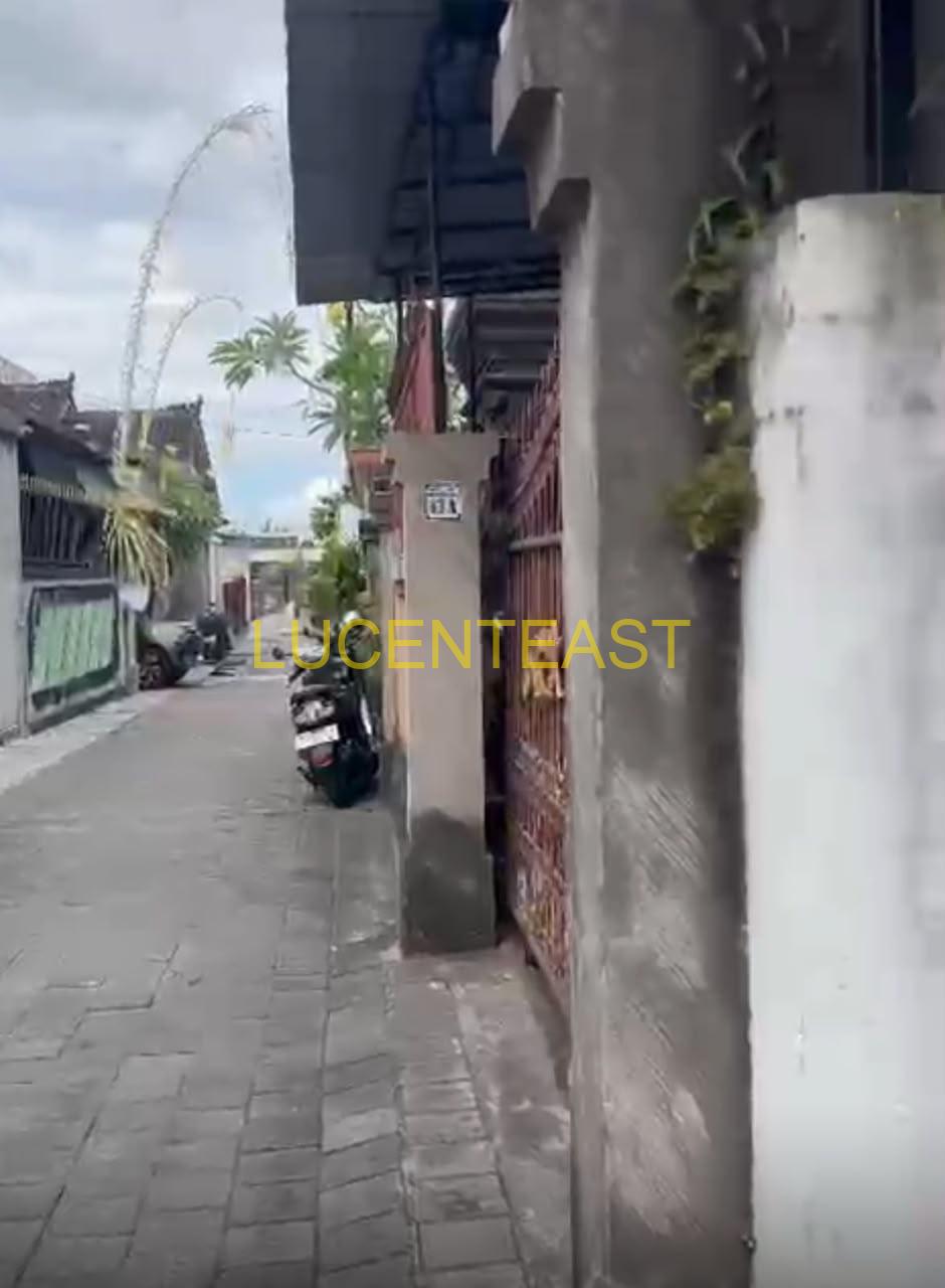 JUAL RUMAH LOKASI STRATEGIS HAYAM WURUK