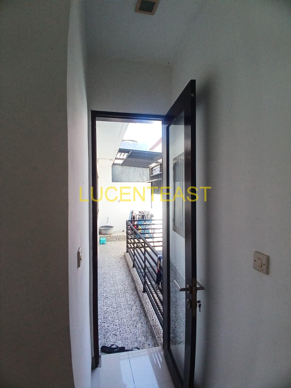 JUAL RUMAH 2 LANTAI KERTADALEM SIDAKARYA