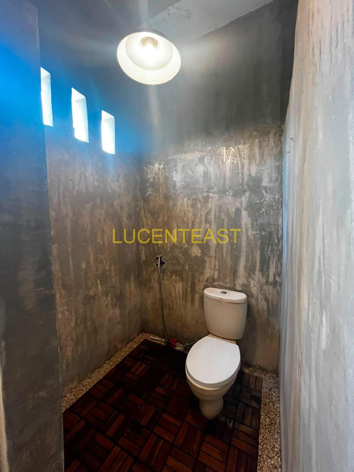 JUAL RUMAH BAGUS KESIMAN
