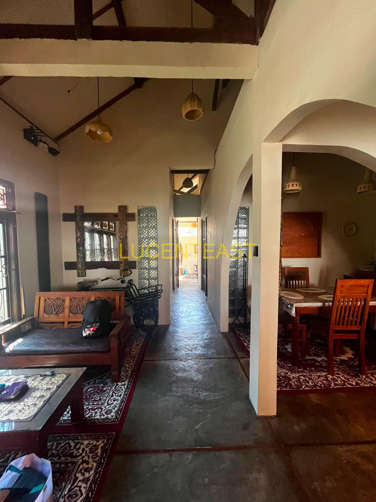 JUAL RUMAH BAGUS KESIMAN