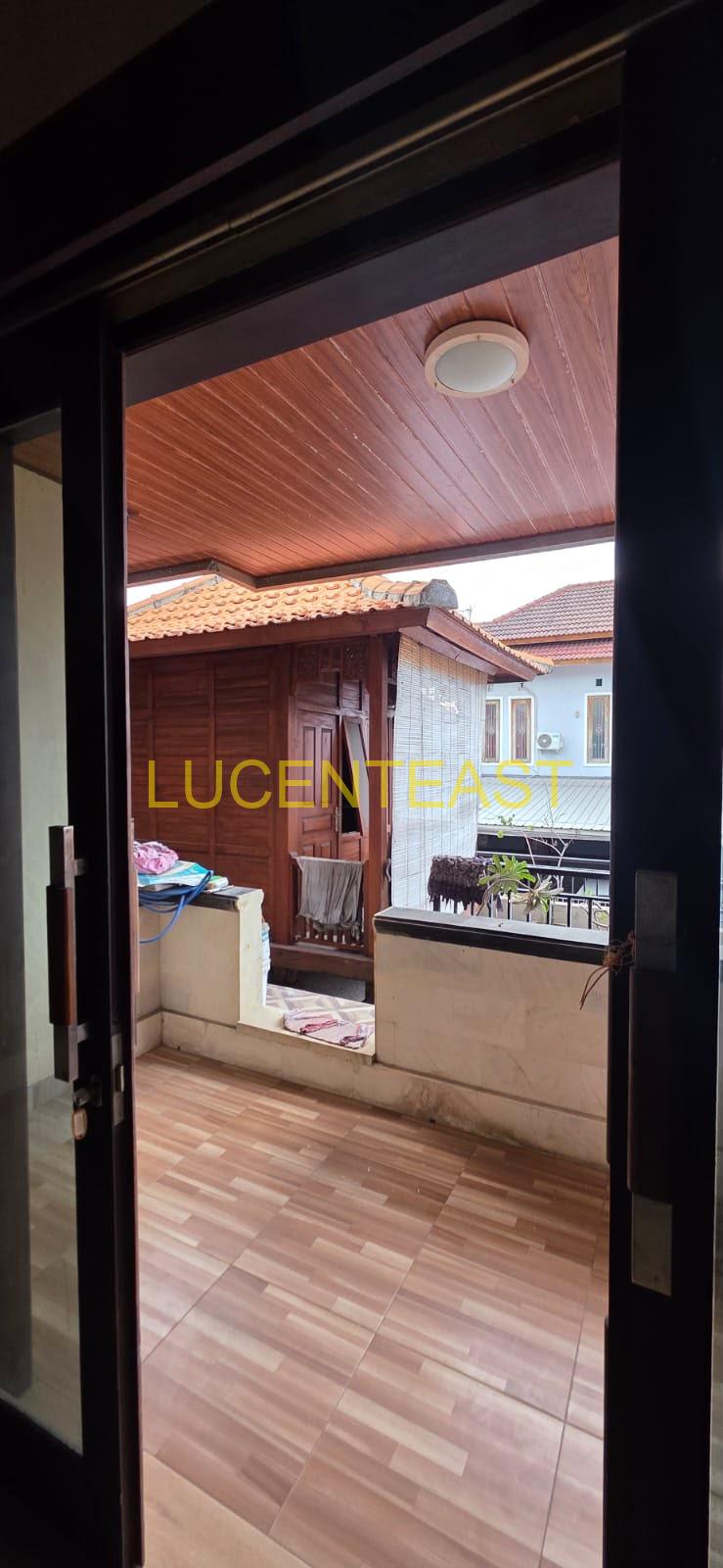 JUAL RUMAH 2 LANTAI SEDAP MALEM