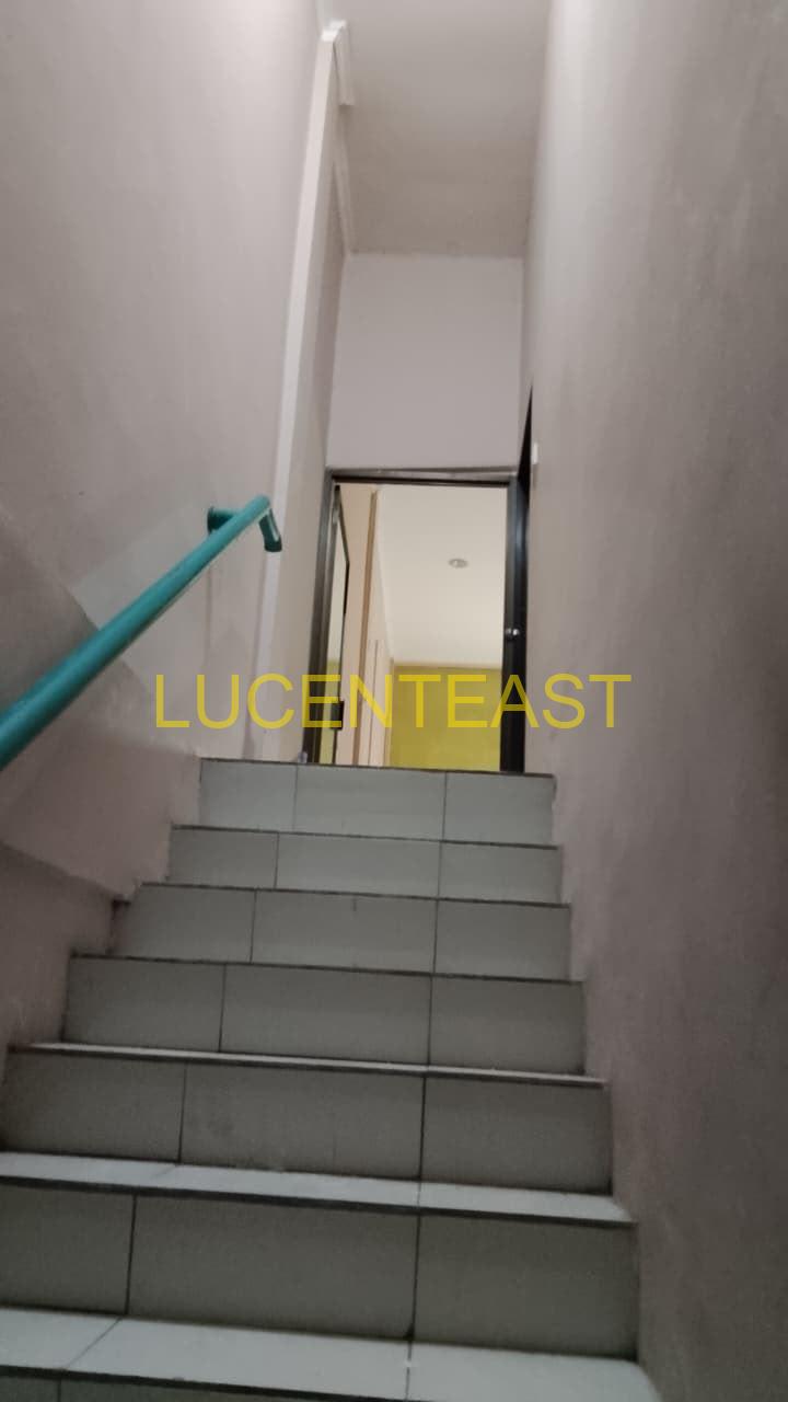 DIJUAL RUKO 3 LANTAI JL,MALUKU
