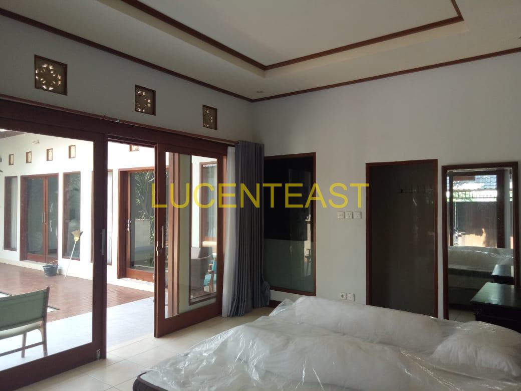 JUAL/SEWA VILLA CANTIK SANUR