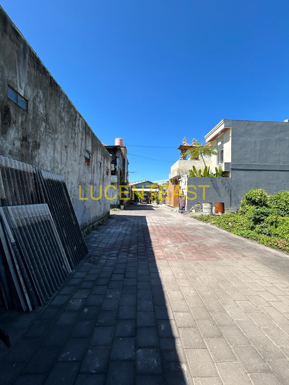 DIJUAL TANAH LOKASI SEMINYAK