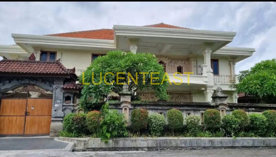 DIJUAL RUMAH MEWAH GATSU TIMUR