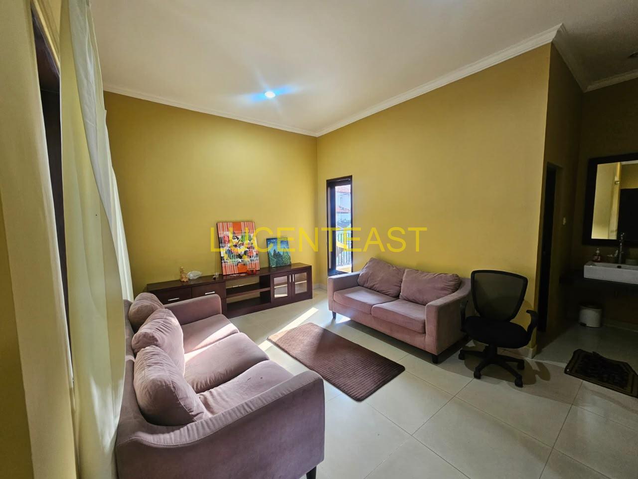 DIJUAL RUMAH MEWAH RENON