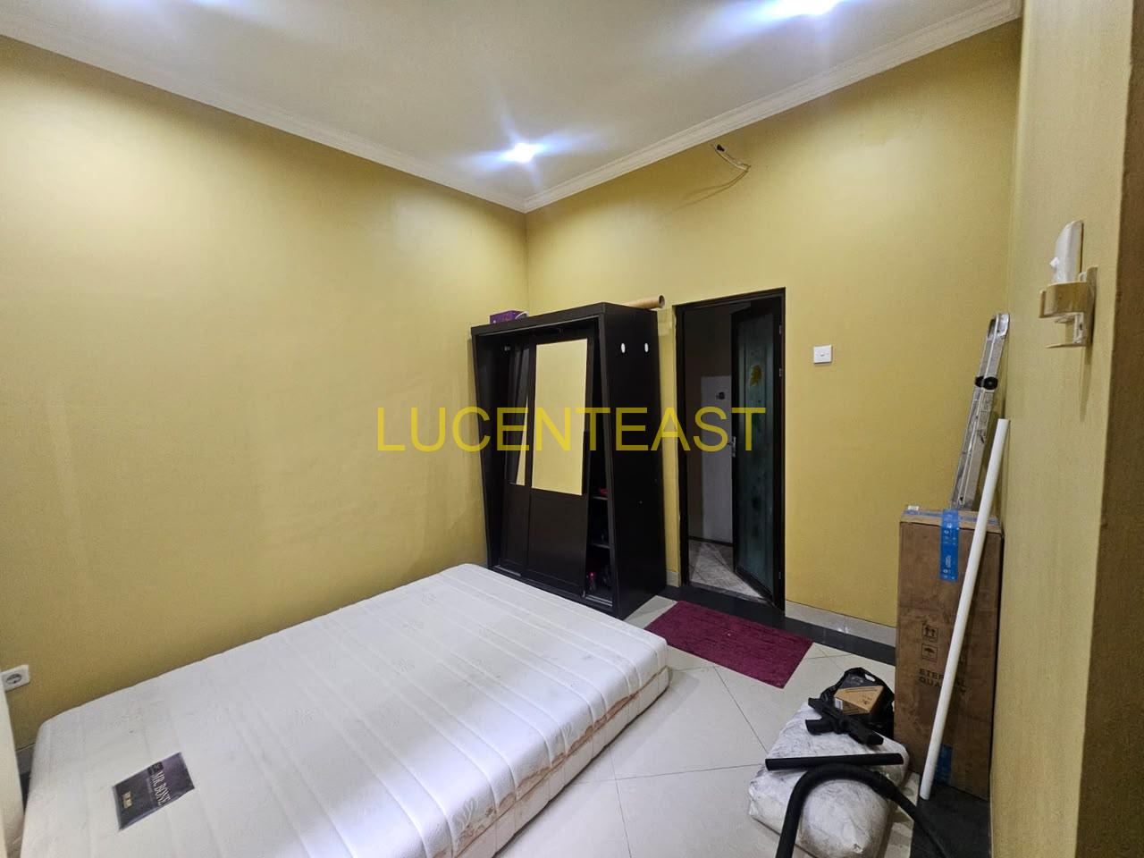 DIJUAL RUMAH MEWAH RENON