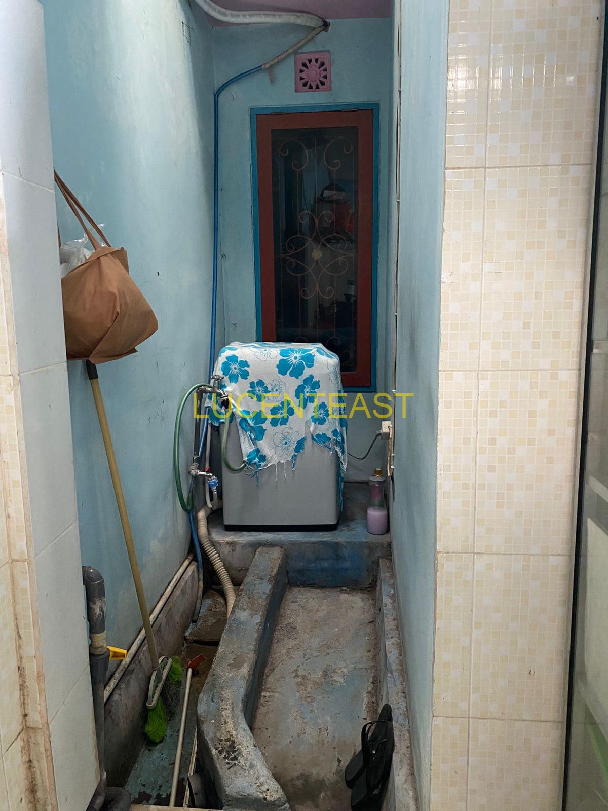 DIJUAL RUMAH LOKASI PUSAT KOTA SANGLAH