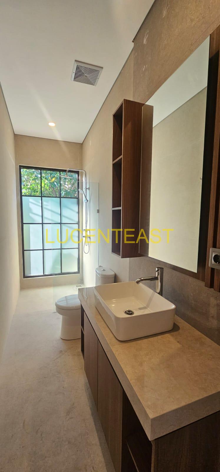 FOR LEASE BEAUTIFUL VILLA AT UMALAS