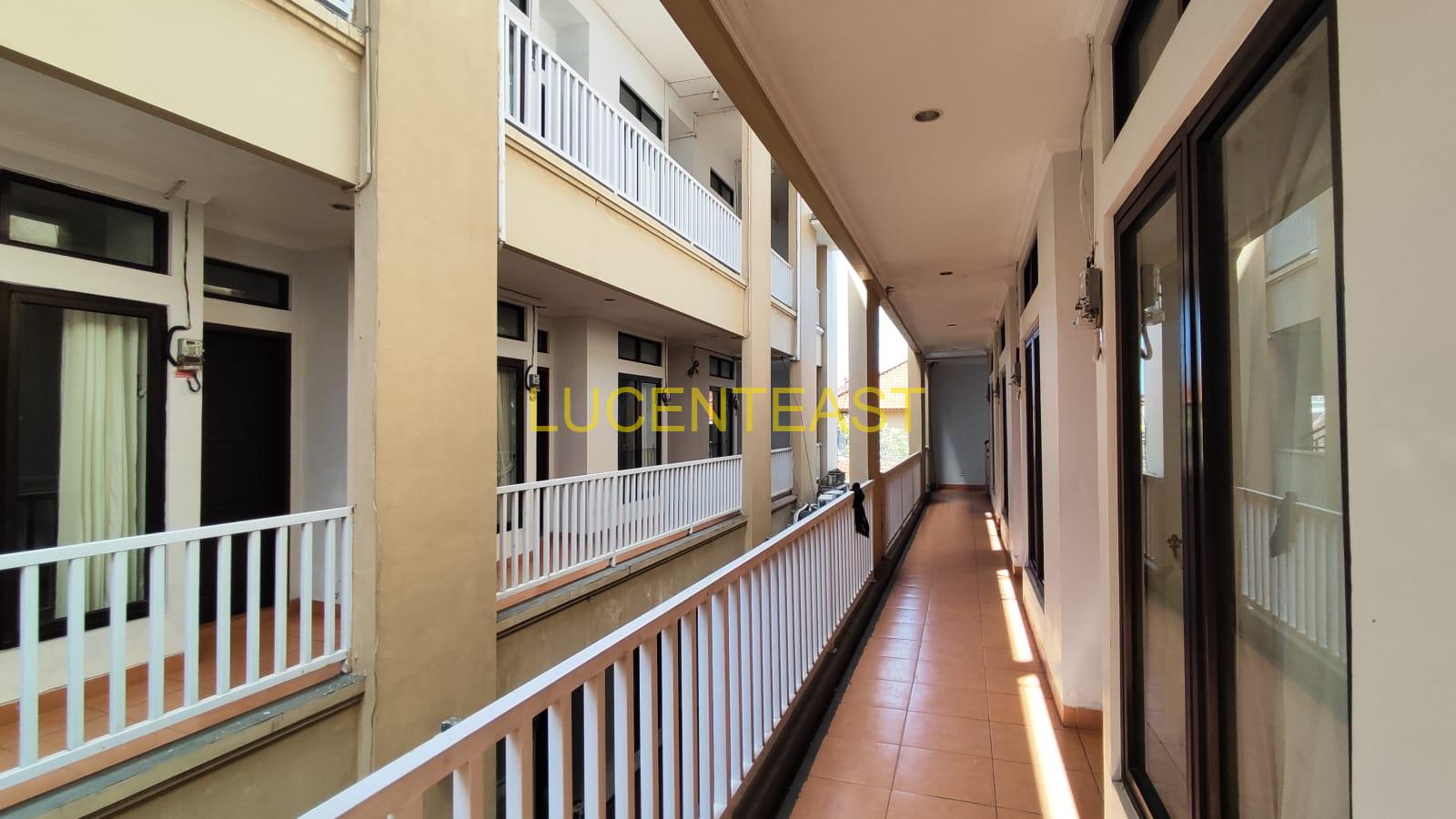 DIJUAL GEDUNG KOST LOKASI STARTEGIS RENON