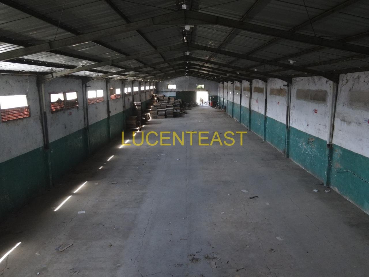 DI JUAL GUDANG STRATEGIS JL.RAYA ABIANBASE