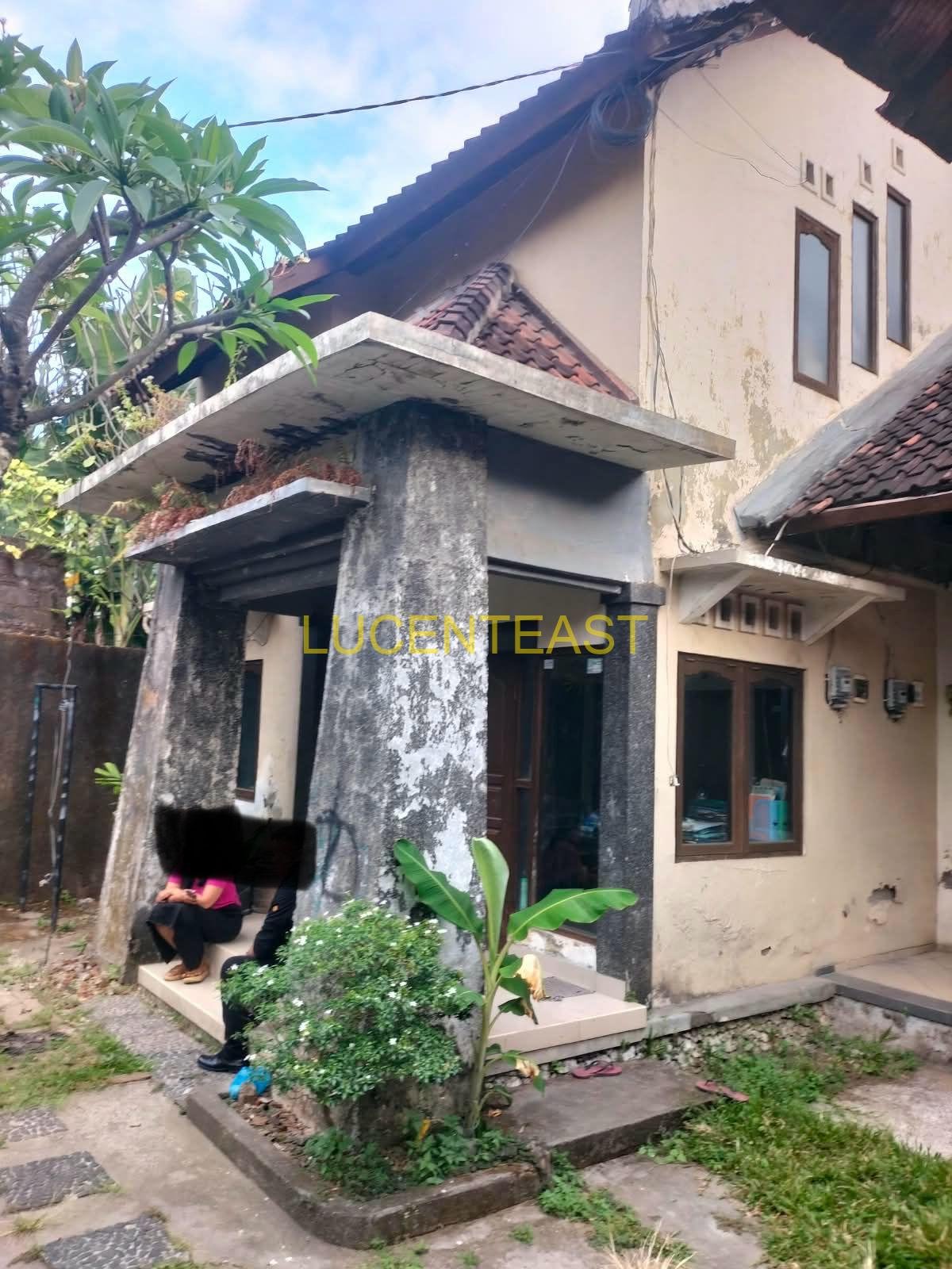 JUAL TANAH BONUS RUMAH KOST RENON