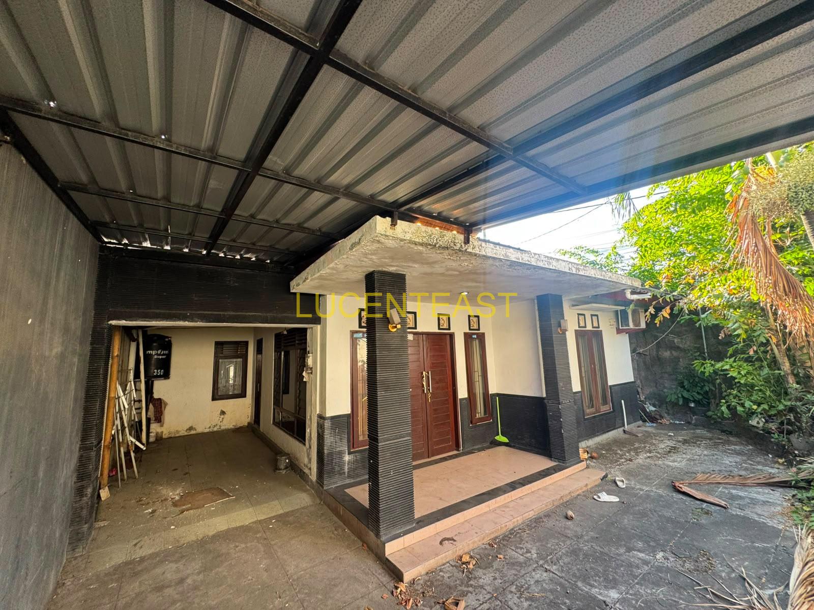 DIJUAL RUMAH LOKASI PRIME HAYAM WURUK