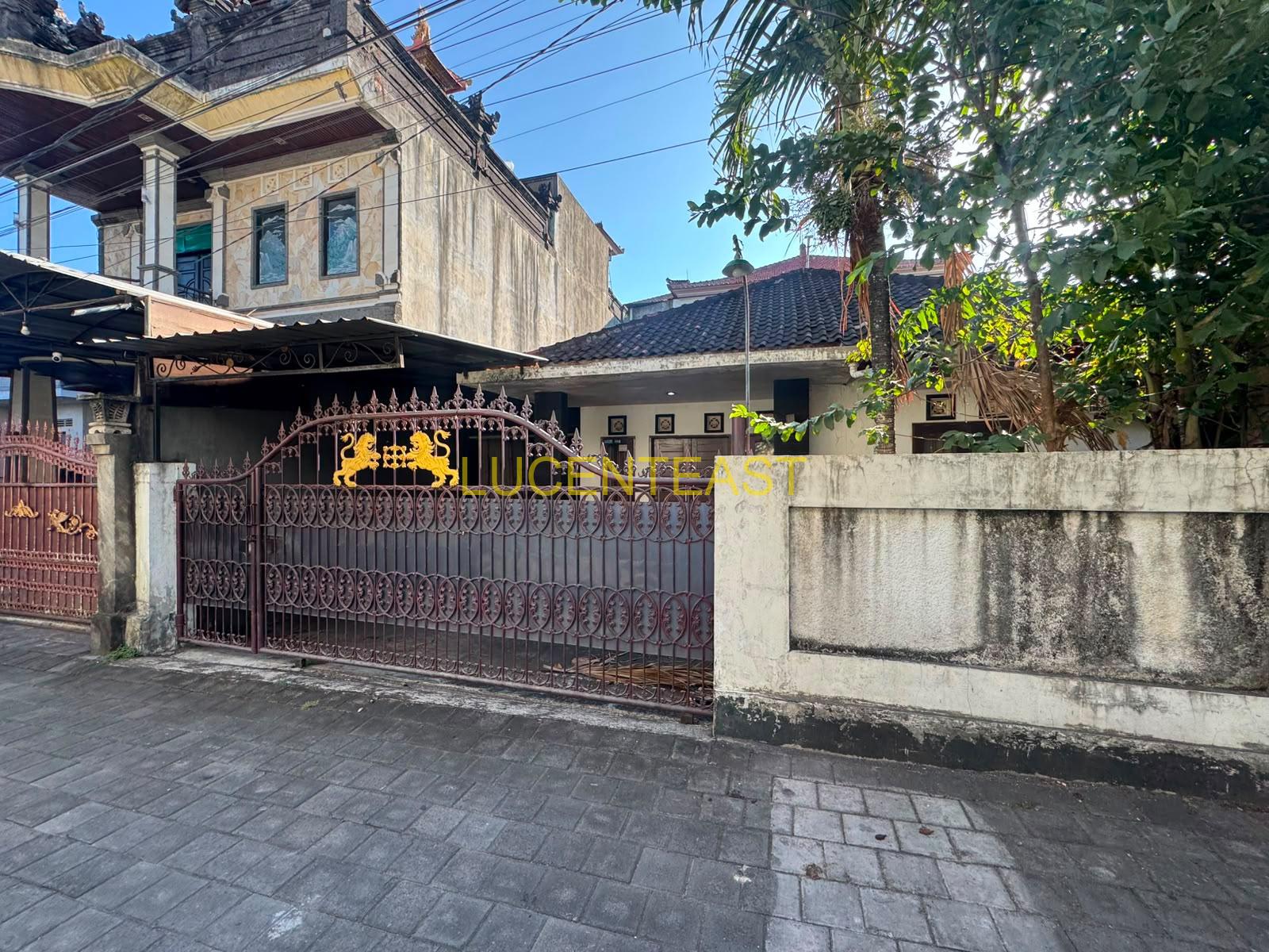 DIJUAL RUMAH LOKASI PRIME HAYAM WURUK
