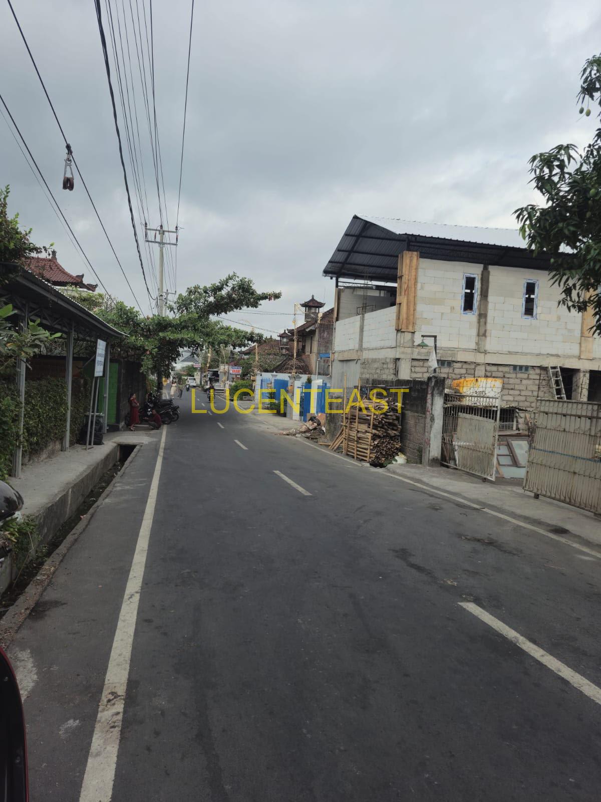 JUAL TANAH BONUS BANGUNAN GUDANG CARGO