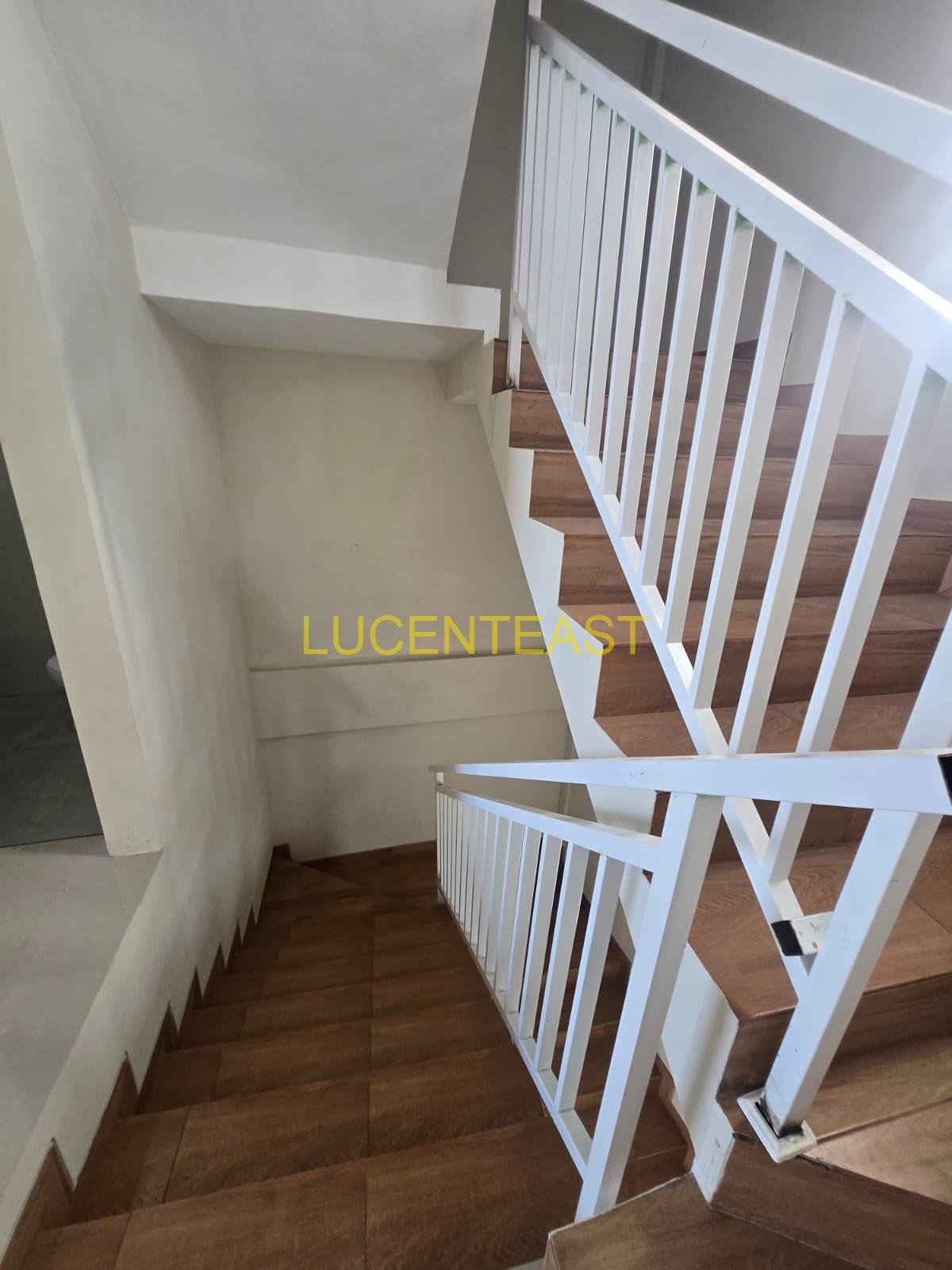 DIJUAL RUKO 2 LANTAI LOKASI JL.NANGKA