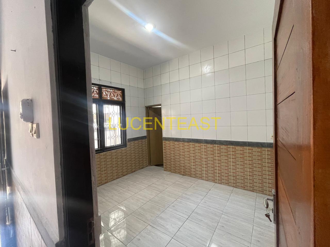 JUAL RUMAH STRATEGIS IMAM BONJOL