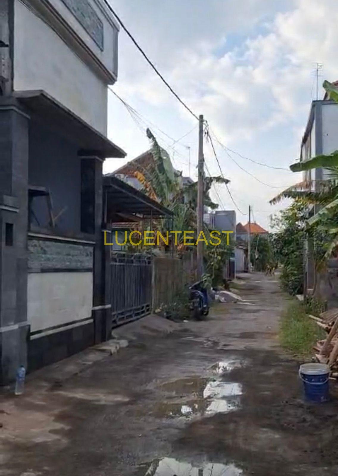 JUAL RUMAH 2 LANTAI GIANYAR