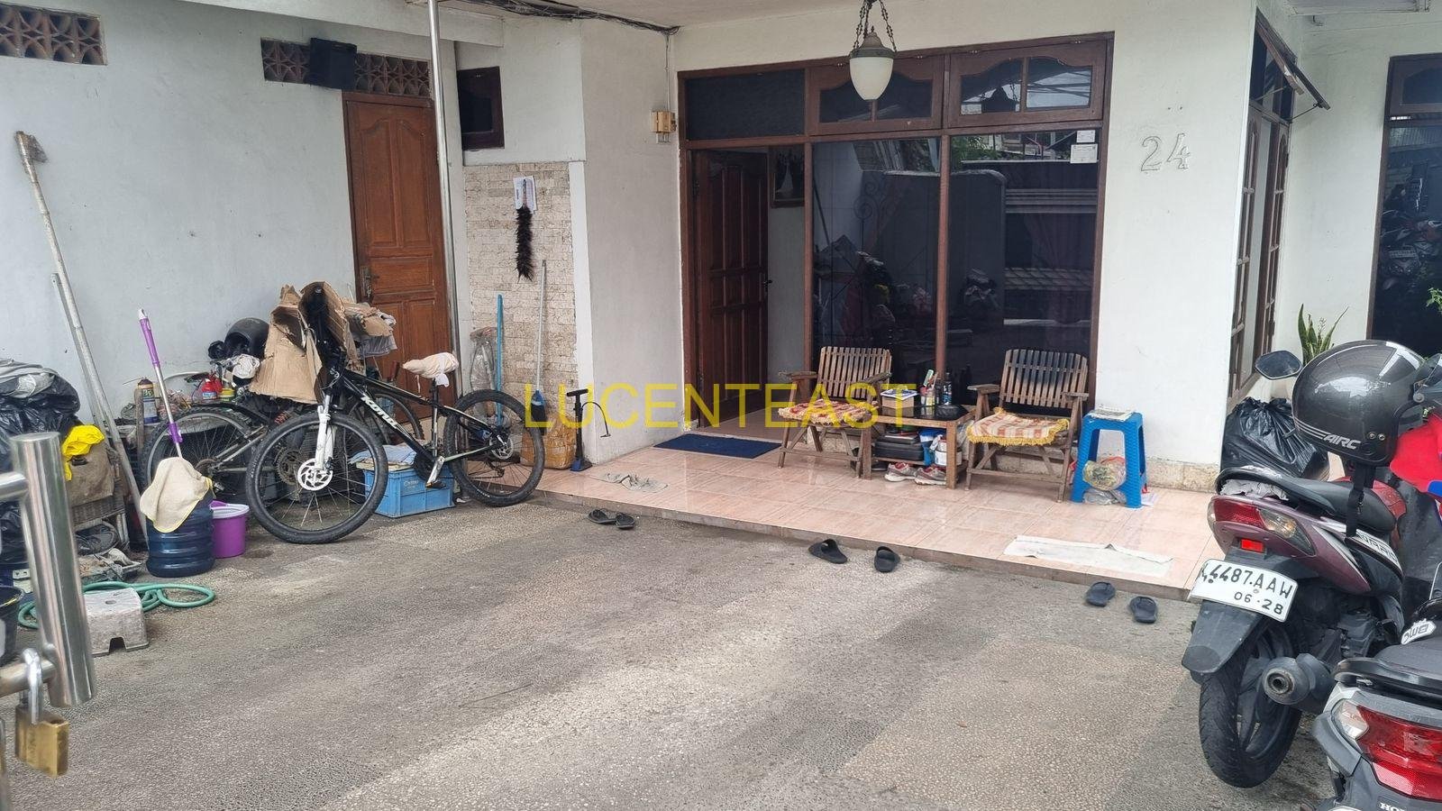 JUAL RUMAH LOKASI STARTEGIS RENON