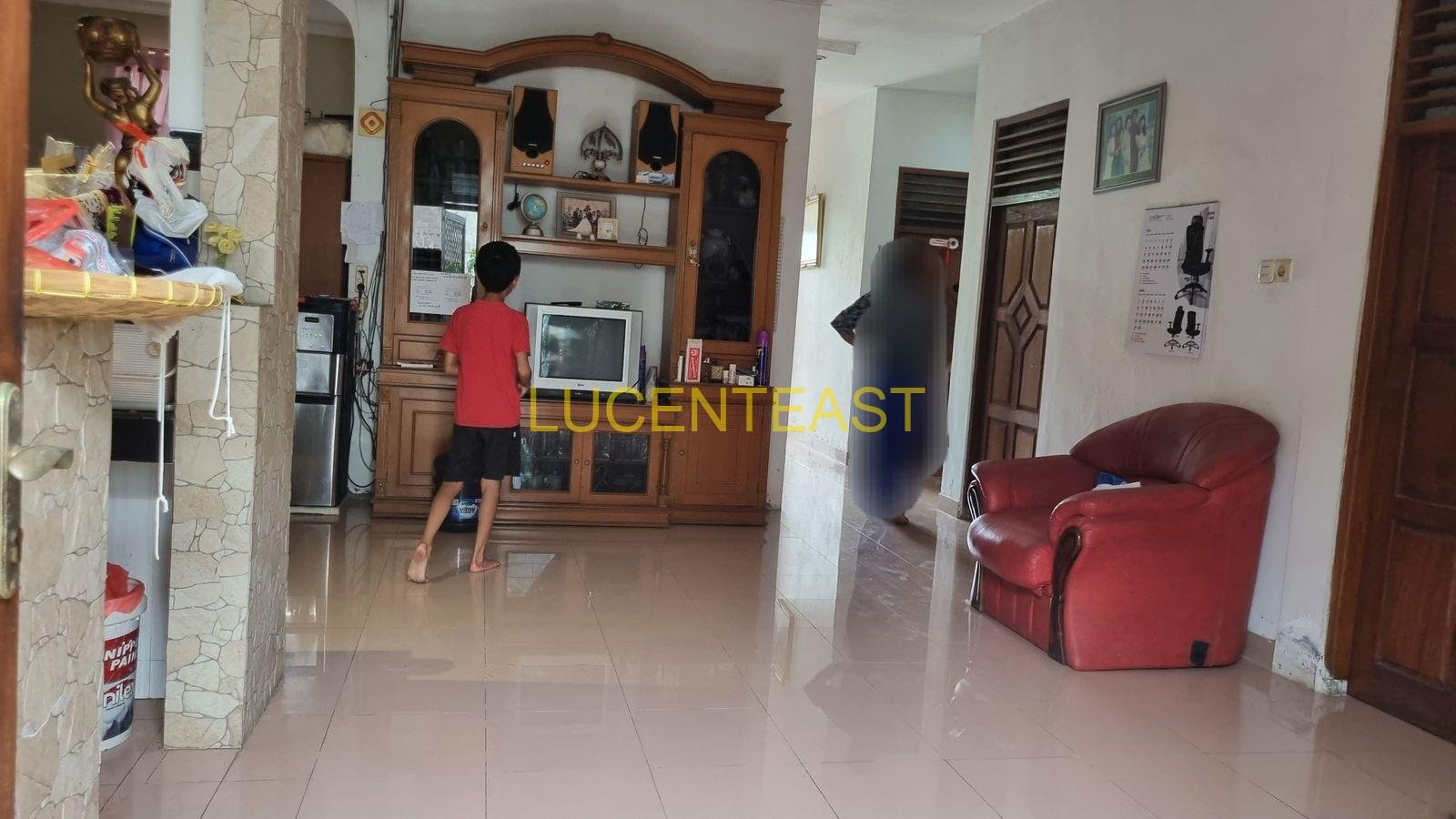 JUAL RUMAH LOKASI STARTEGIS RENON
