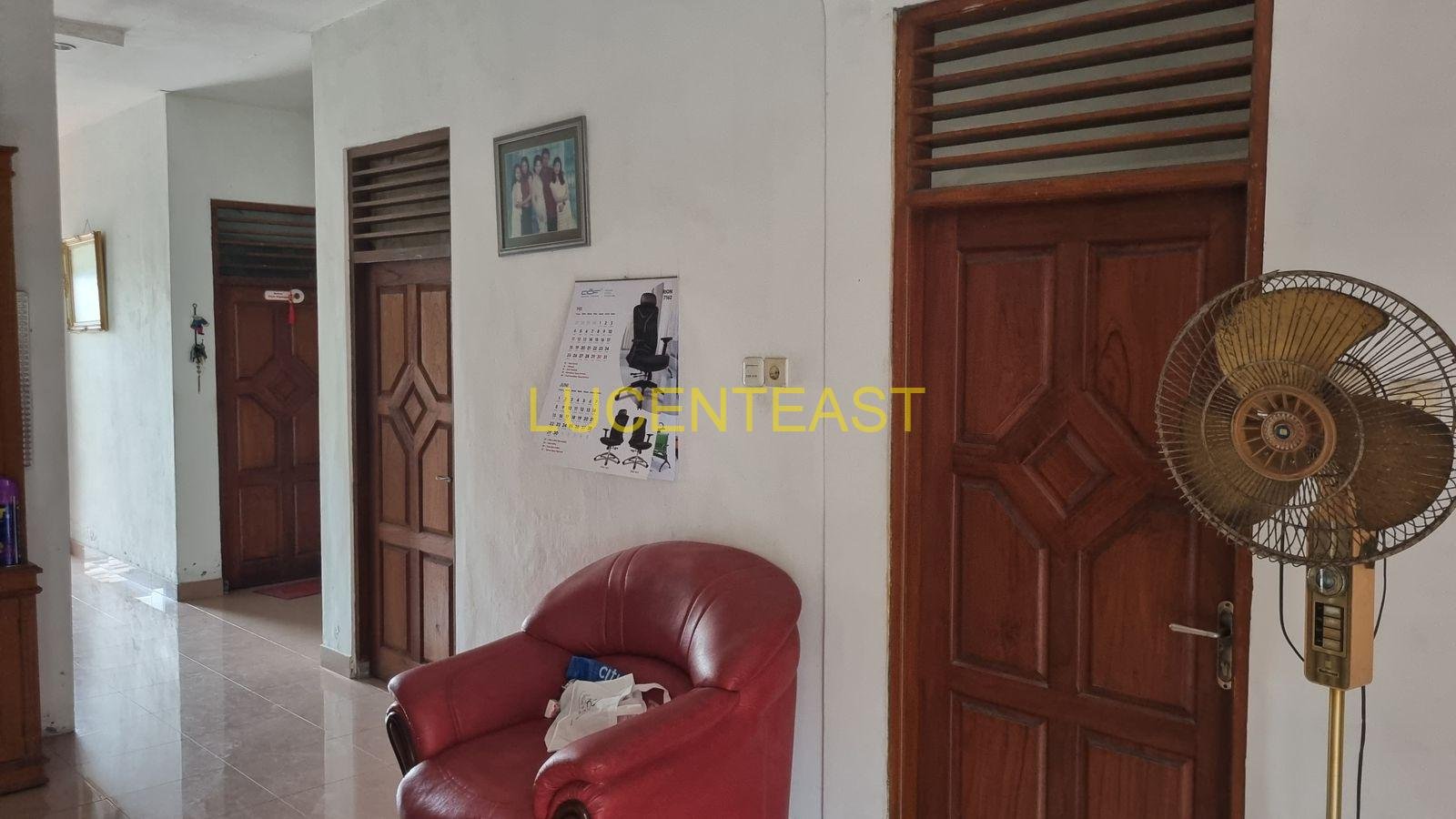 JUAL RUMAH LOKASI STARTEGIS RENON