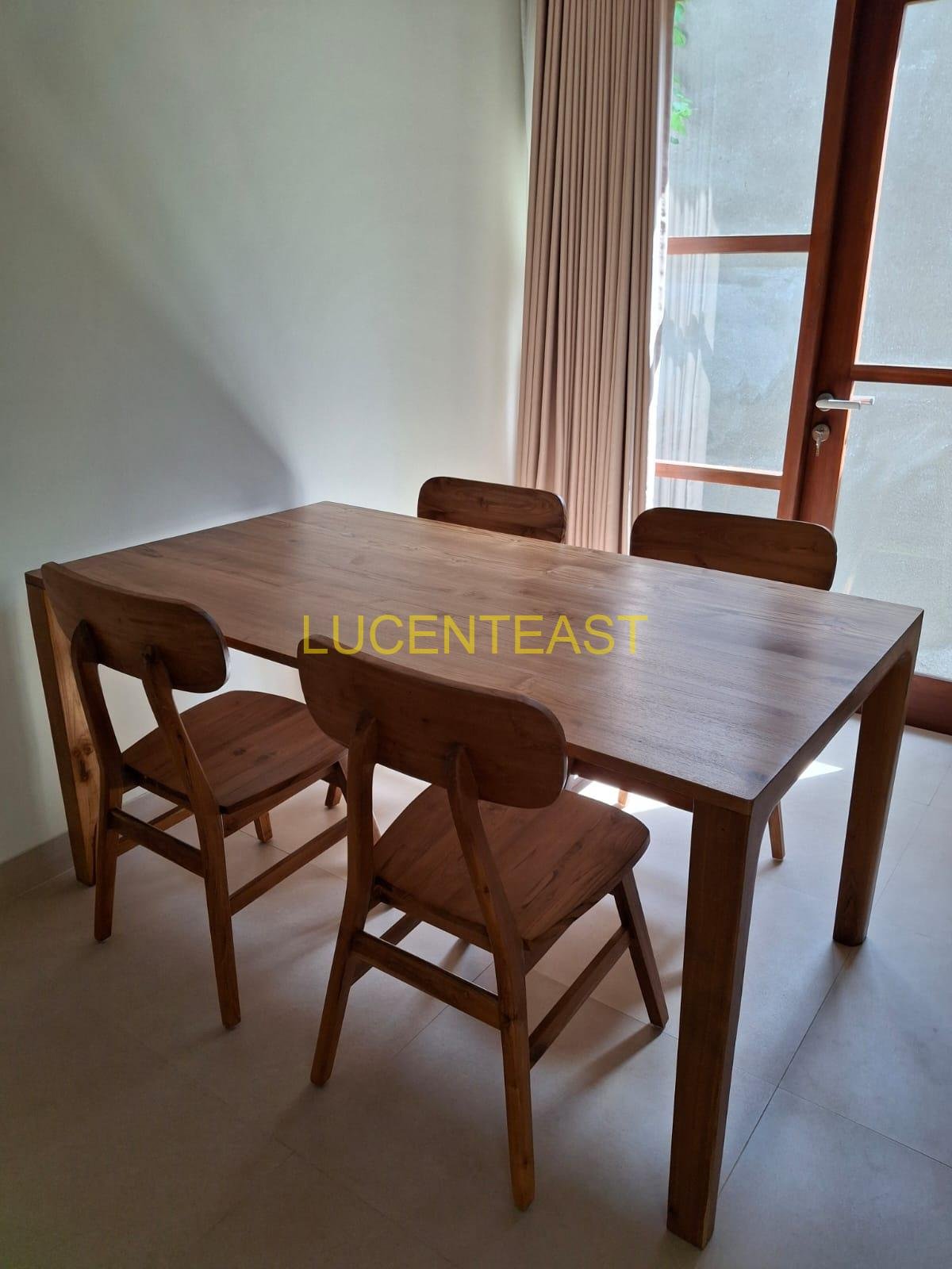 DISEWAKAN VILLA LOKASI PRIME SANUR